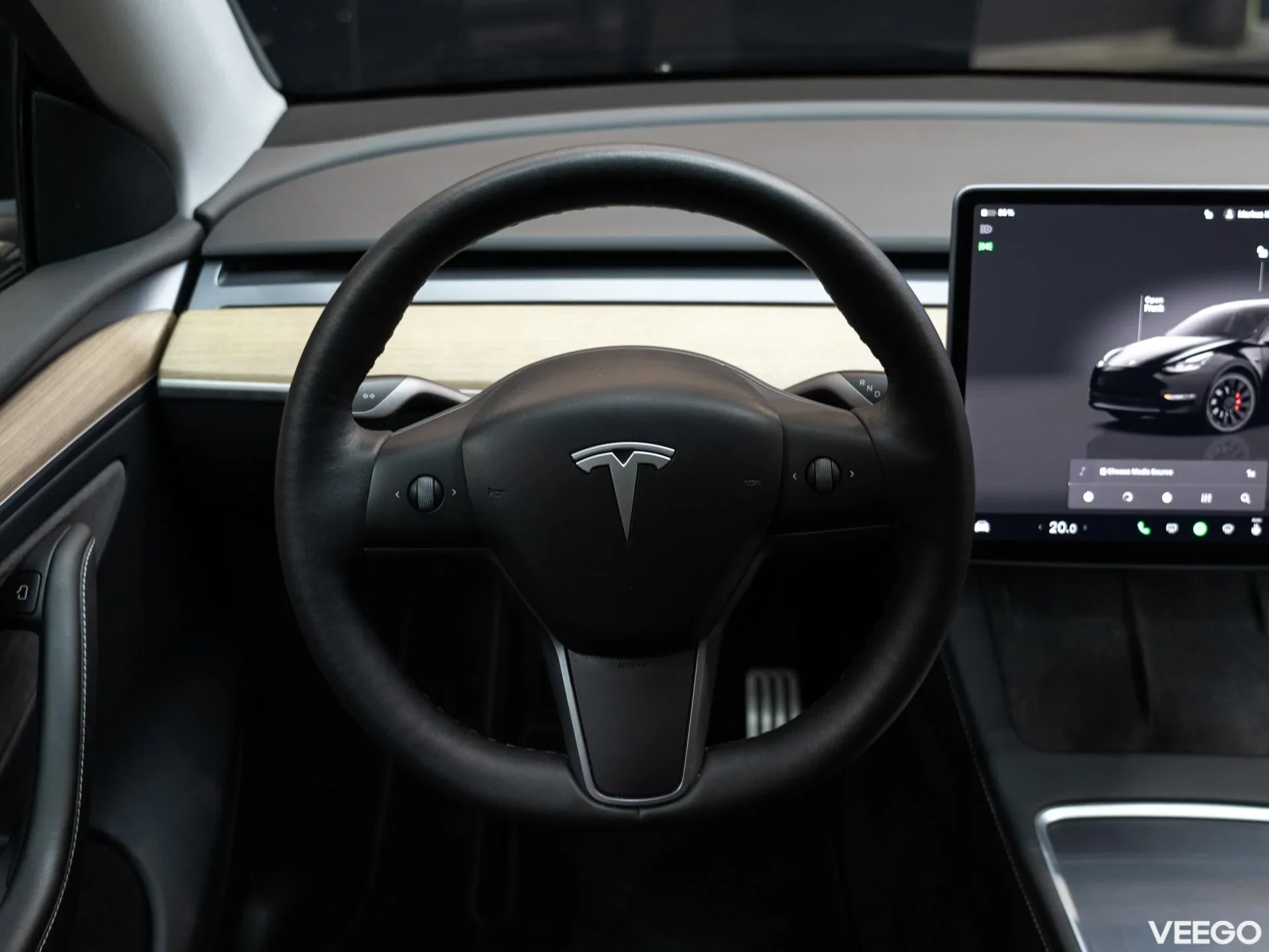 Tesla Model Y 393kW
