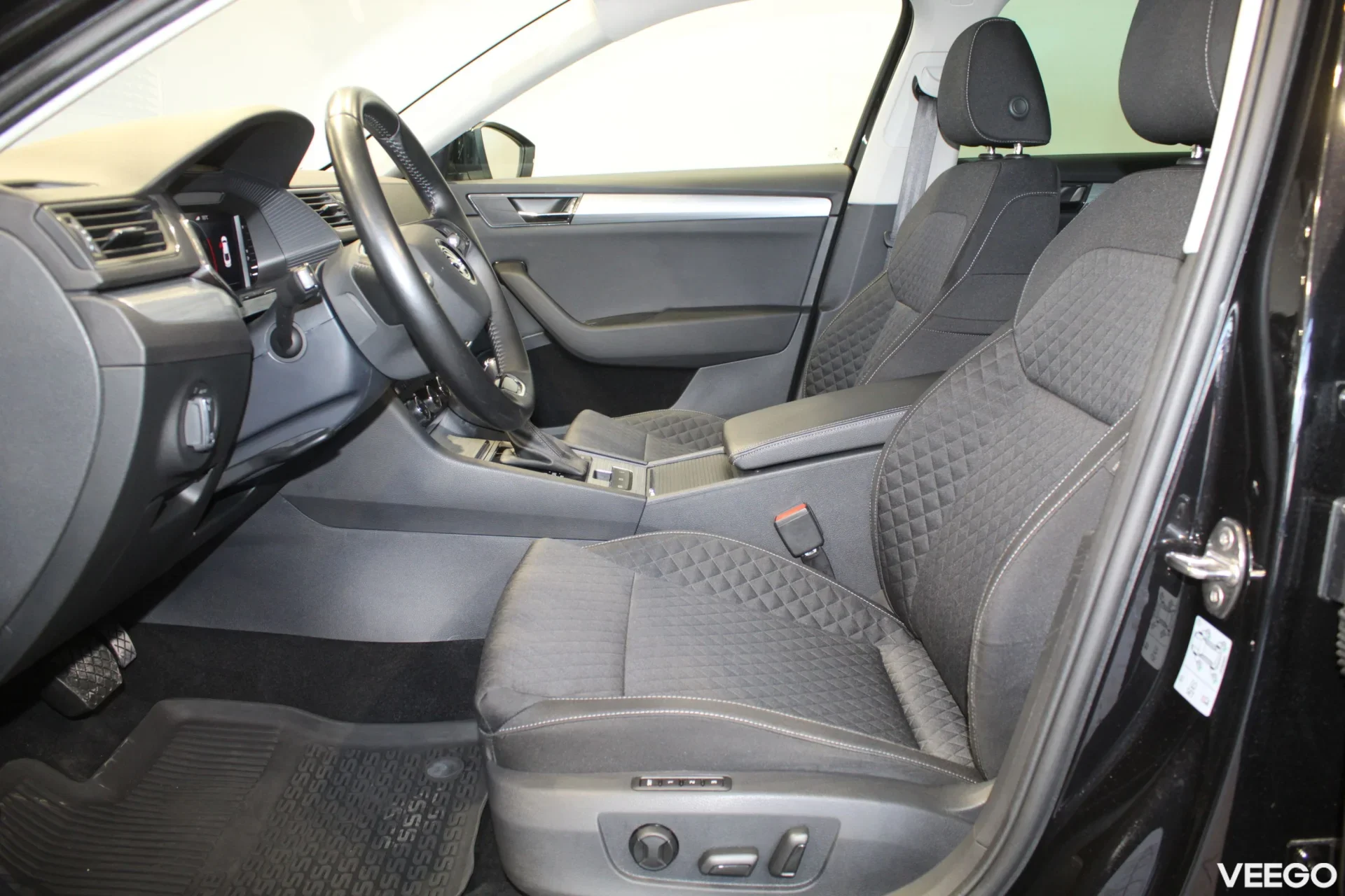 Skoda Superb Facelift iV Plug-IN Hybrid Ambition 1.4 115kW