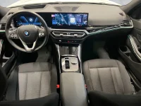 BMW 320 - 2 140kW thumbnail