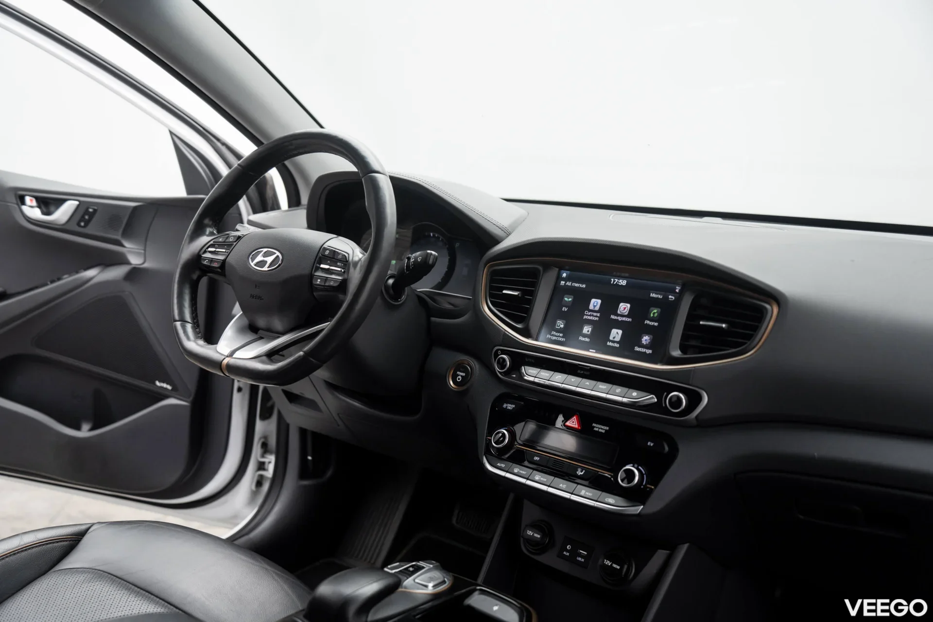 Hyundai IONIQ Electric Luxury 88kW