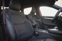 Renault Arkana Hybrid R.S. LINE E-Tech 1.6 69kW thumbnail