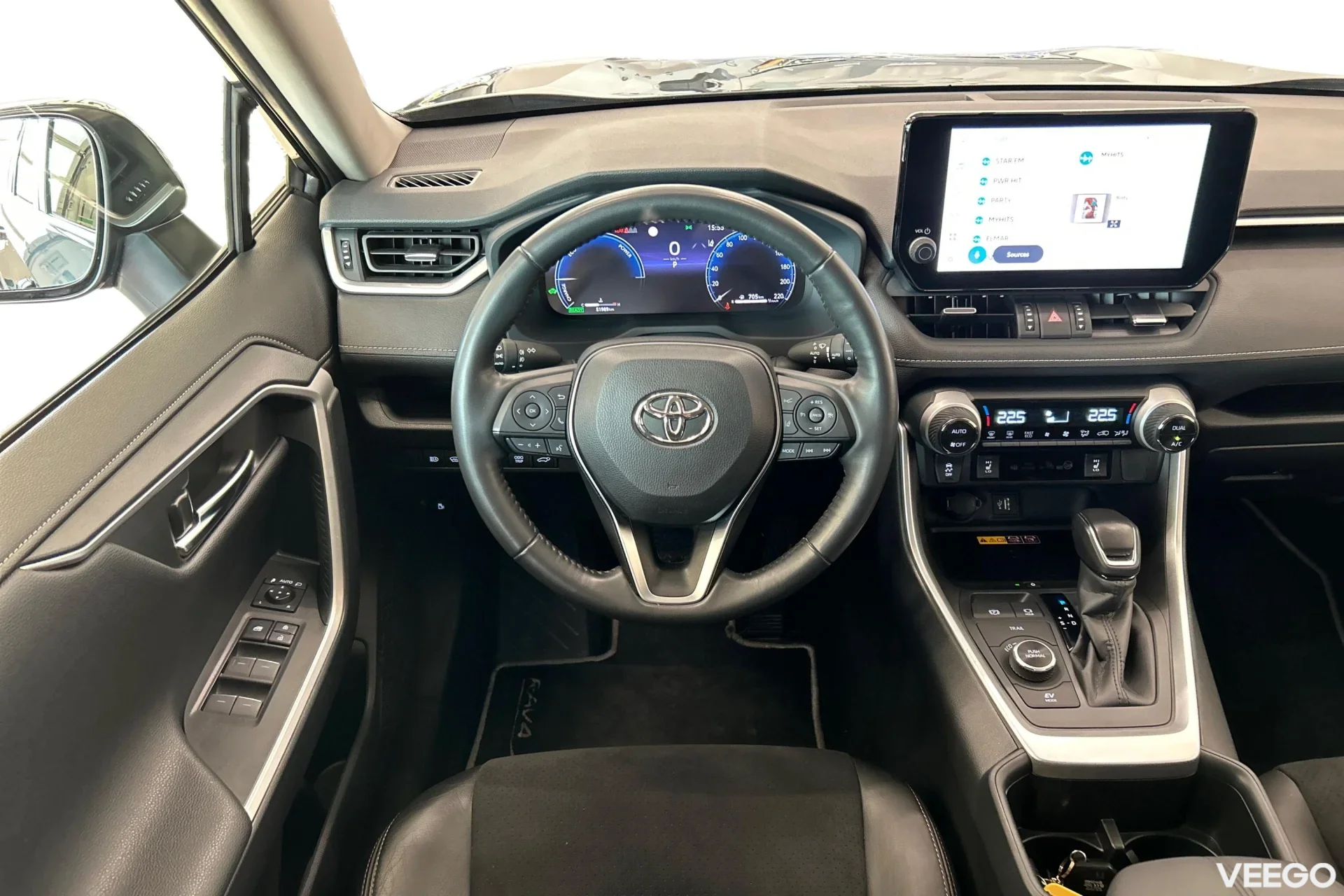 Toyota RAV4 Luxury Plus AWD 2.5 131kW