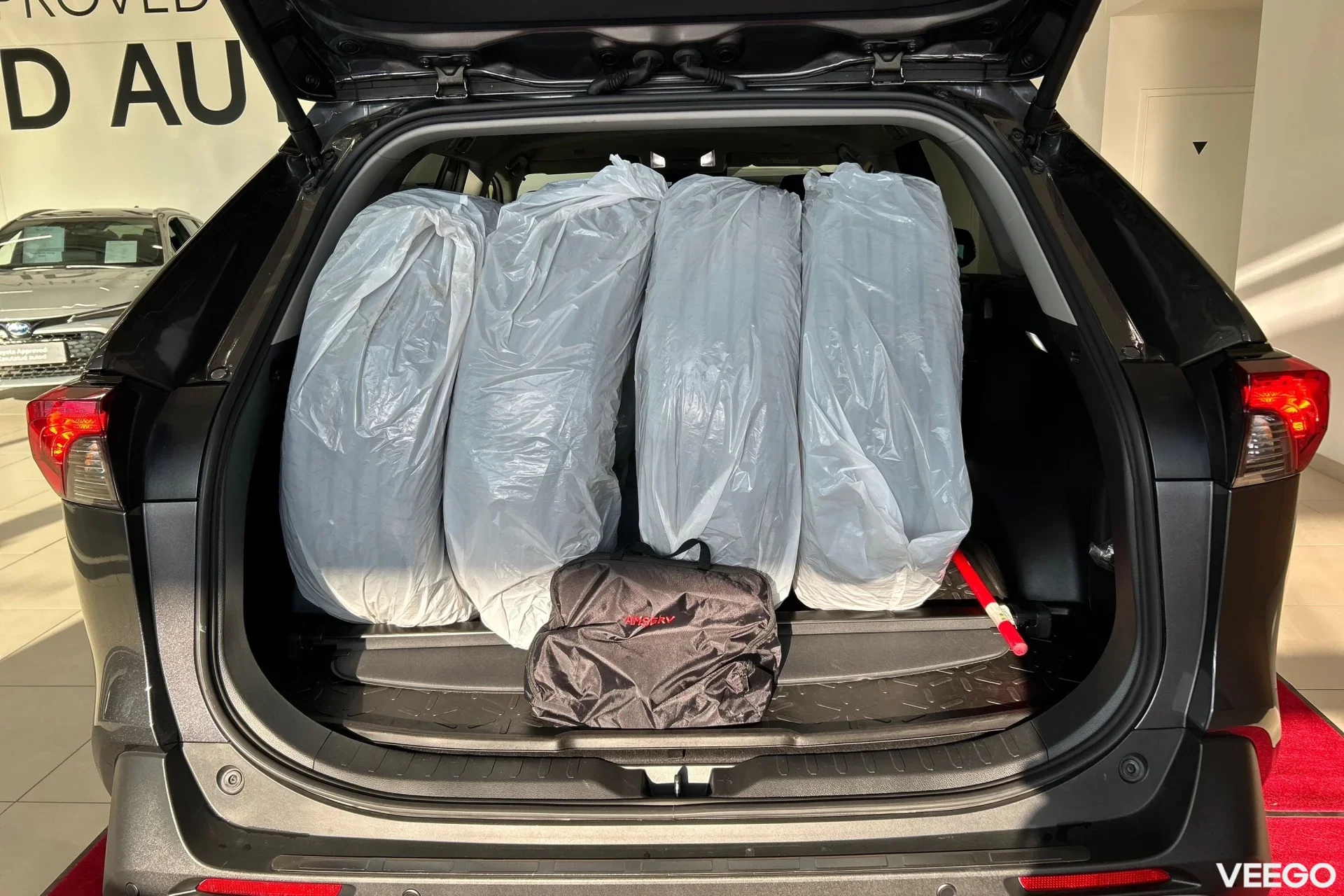 Toyota RAV4 Luxury Plus AWD 2.5 131kW