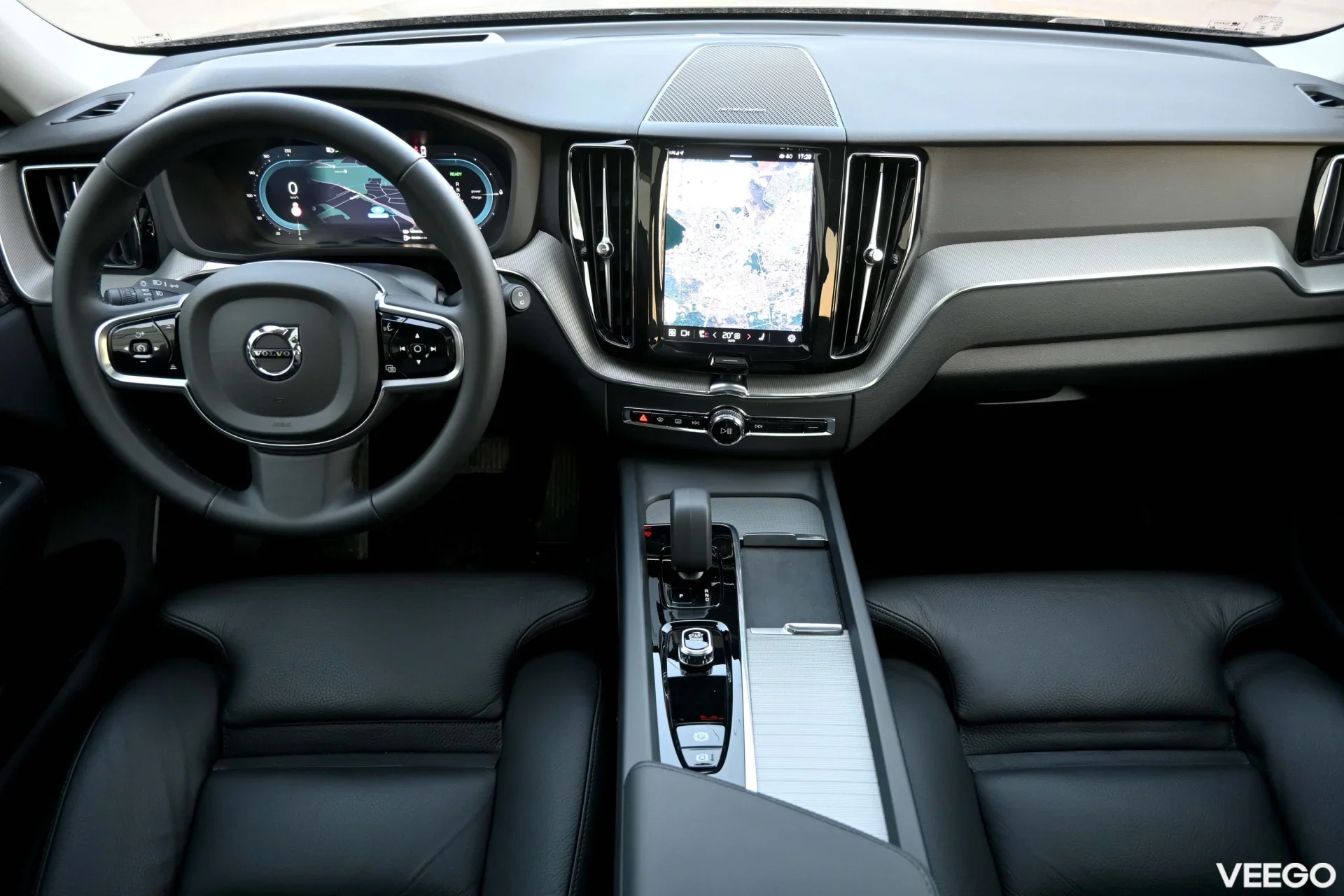 Volvo XC60 AWD T6 H&K BRIGHT PLUS XENIUM PRO INTELLI SAFE 2 293kW