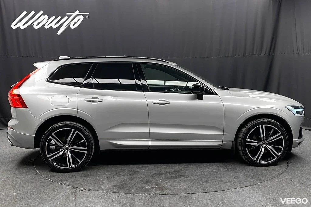 Volvo XC60 Recharge T8 AWD 392HK R-Design /Pano /HuD /Luft /4.95% 288kW