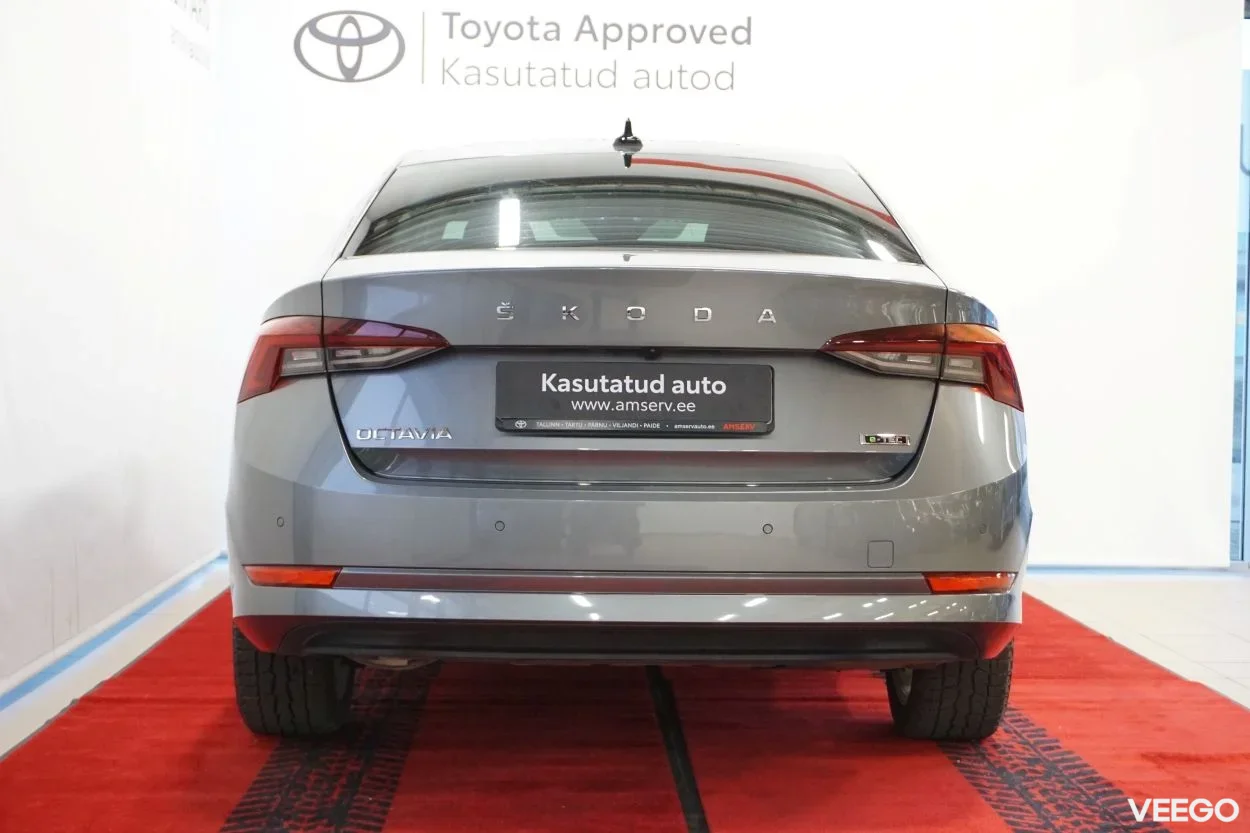 Skoda Octavia Elegance 1.5 110kW