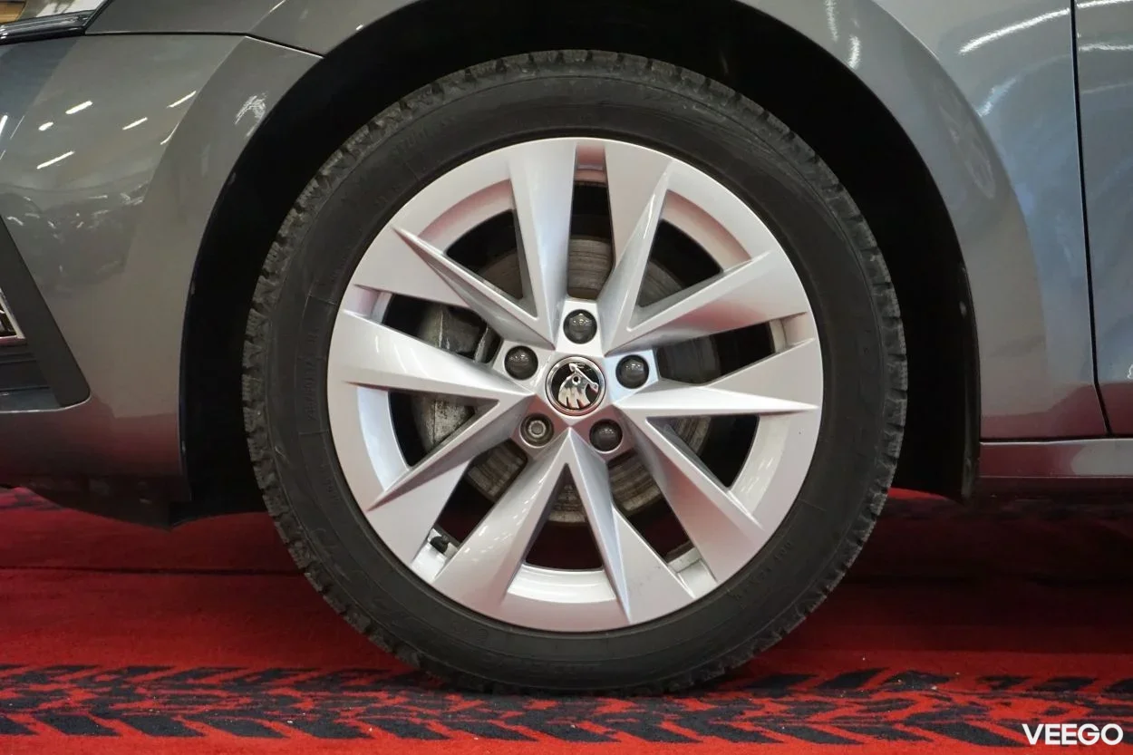 Skoda Octavia Elegance 1.5 110kW