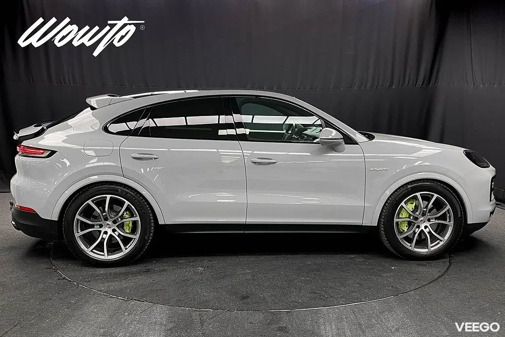 Porsche Cayenne Coupé E-Hybrid 470HK /Sportavgas /Drag /Luft /4.95% 346kW