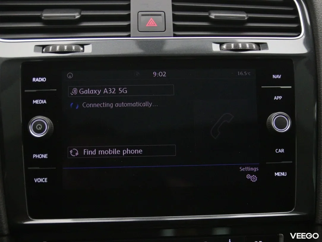 Volkswagen Golf 1.6 85kW