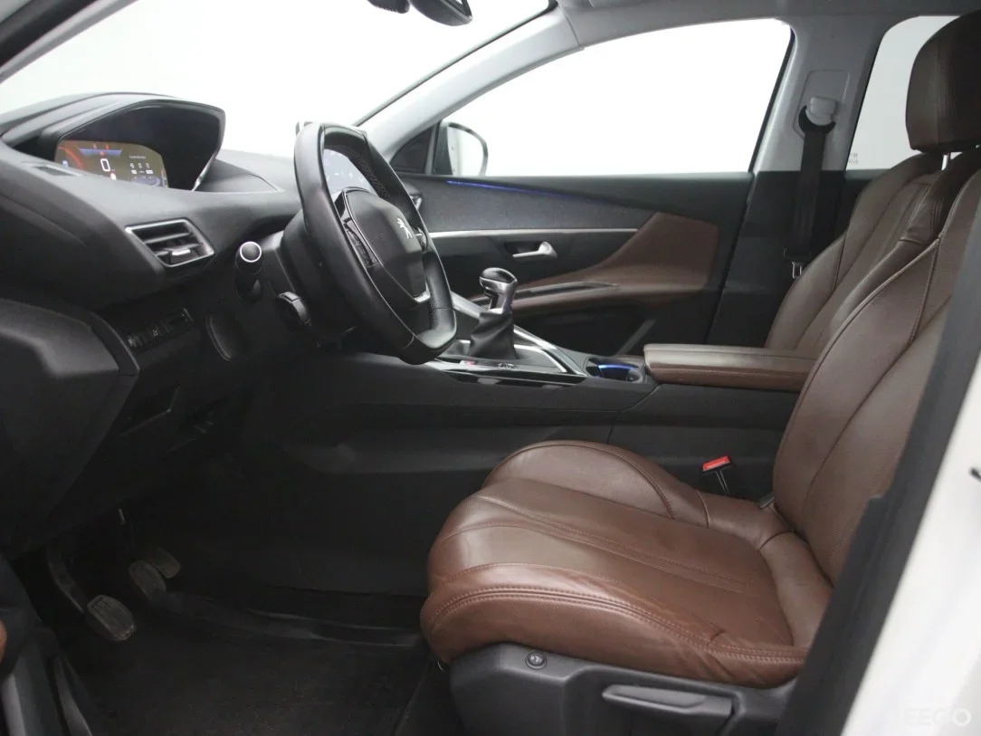 Peugeot 3008 1.2 96kW