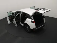 Peugeot 3008 1.2 96kW thumbnail