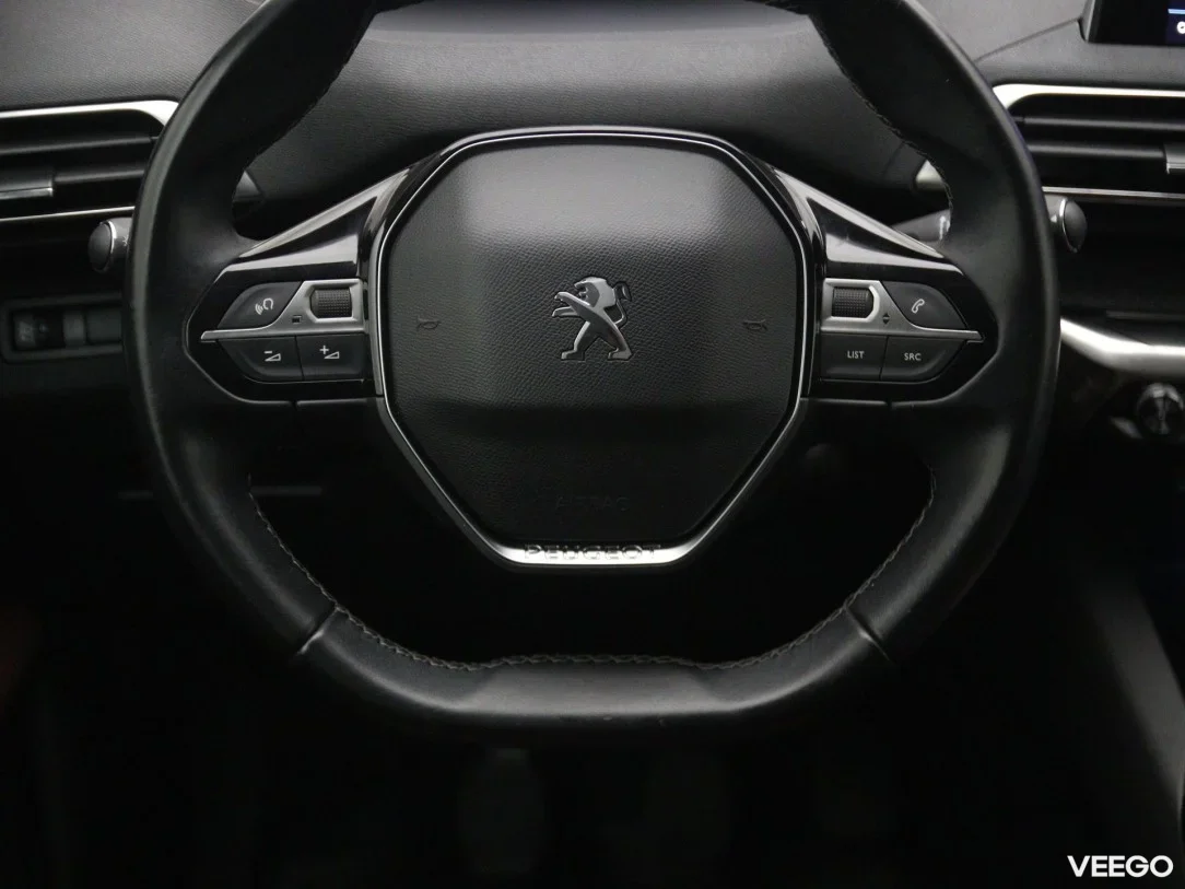 Peugeot 3008 1.2 96kW