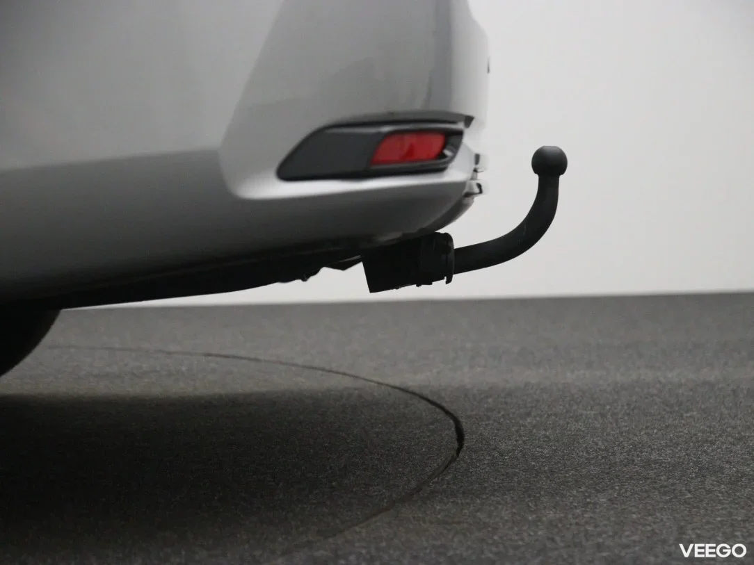 Toyota Auris 1.8 100kW