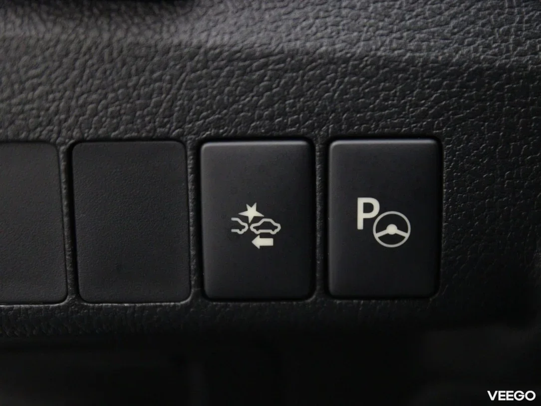 Toyota Auris 1.8 100kW