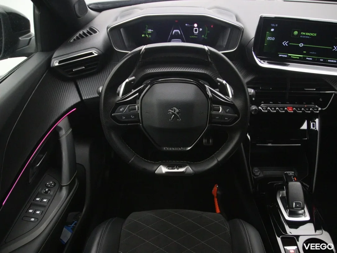 Peugeot 2008 1.2 96kW