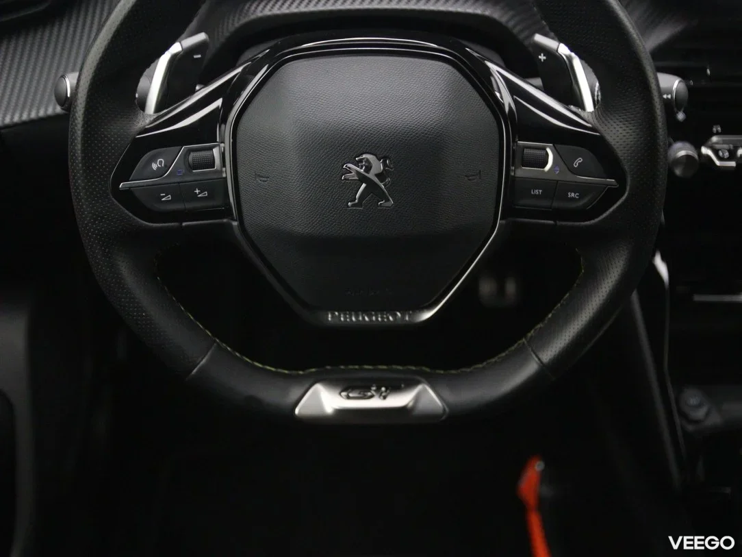 Peugeot 2008 1.2 96kW