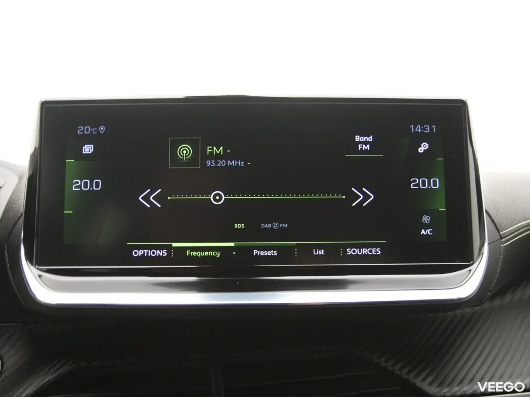 Peugeot 2008 1.2 96kW