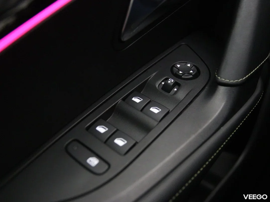 Peugeot 2008 1.2 96kW