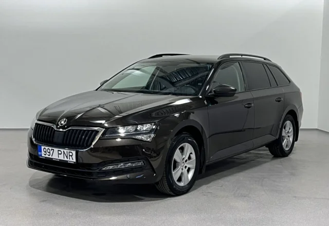 Image of Skoda Superb Combi Active Plus FL 4x4 2 140kW
