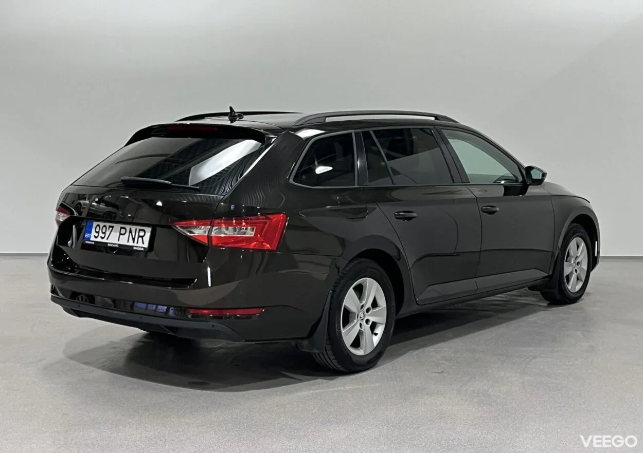 Skoda Superb Combi Active Plus FL 4x4 2 140kW