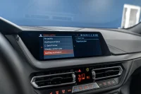 BMW 218 i M-Sportpakett 1.5 103kW thumbnail