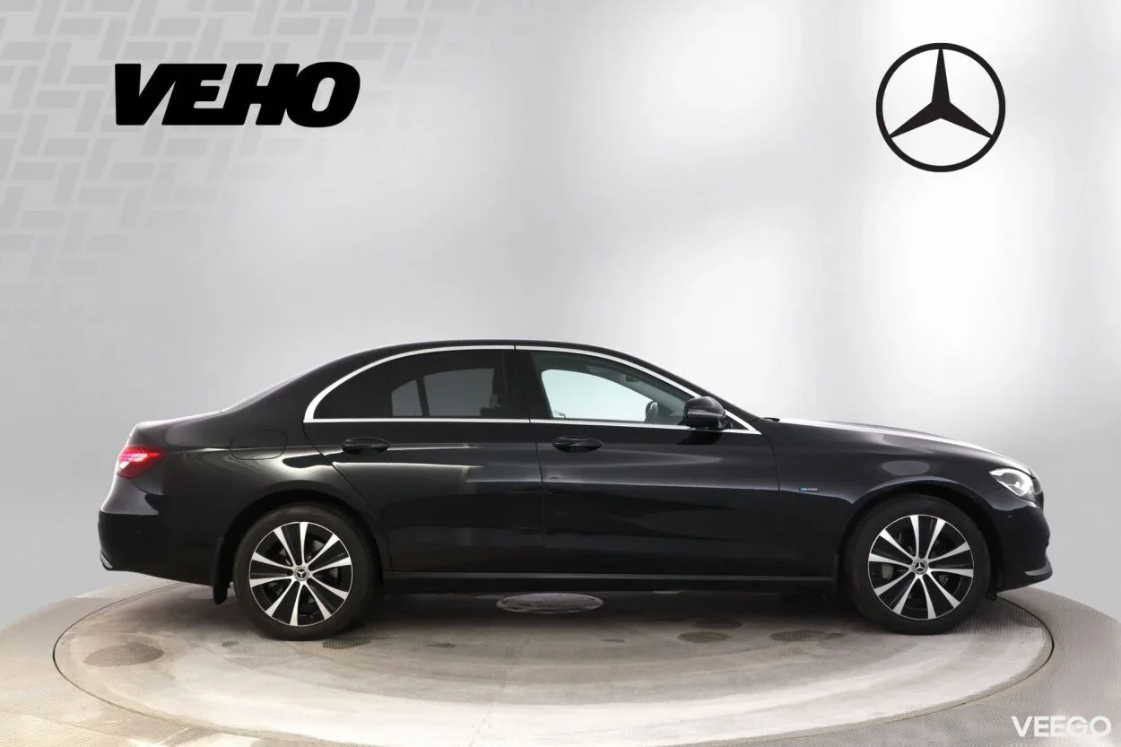 Mercedes-Benz E300 e 4Matic Avantgarde Plug in 2 155kW