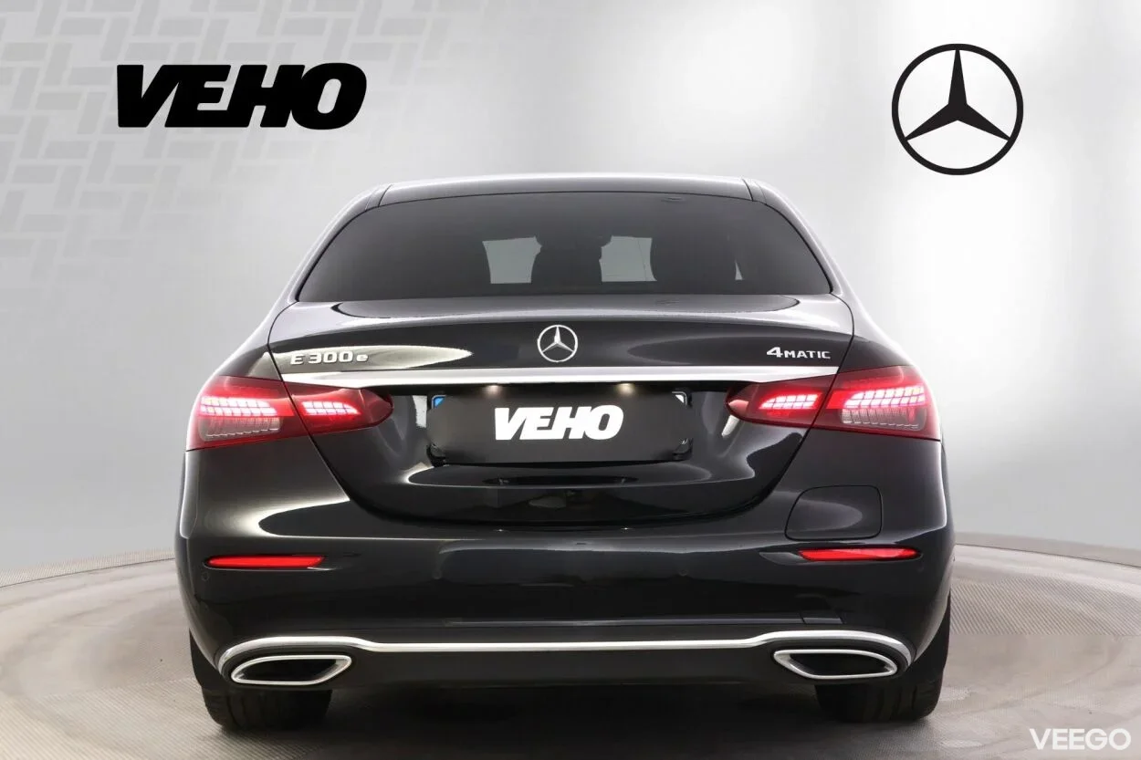 Mercedes-Benz E300 e 4Matic Avantgarde Plug in 2 155kW