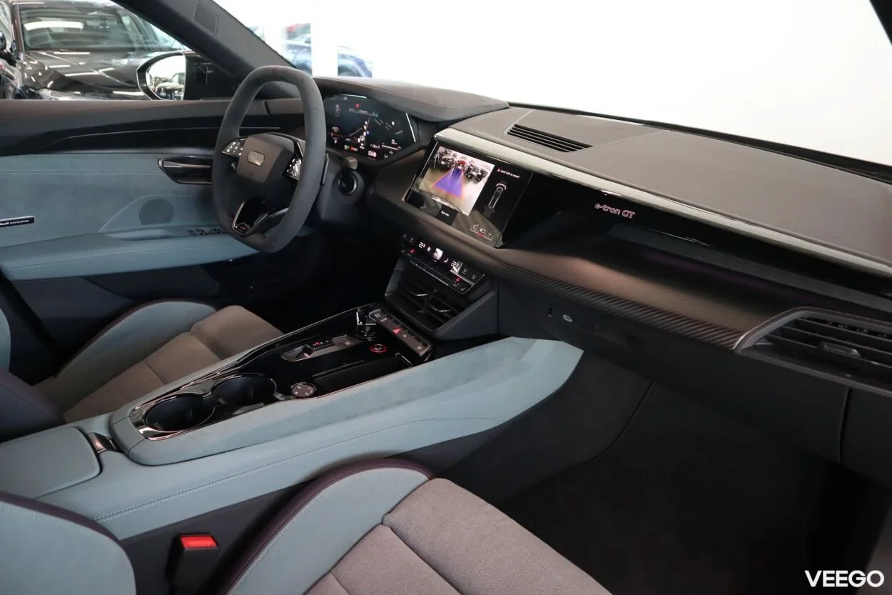 Audi e-tron GT 163kW