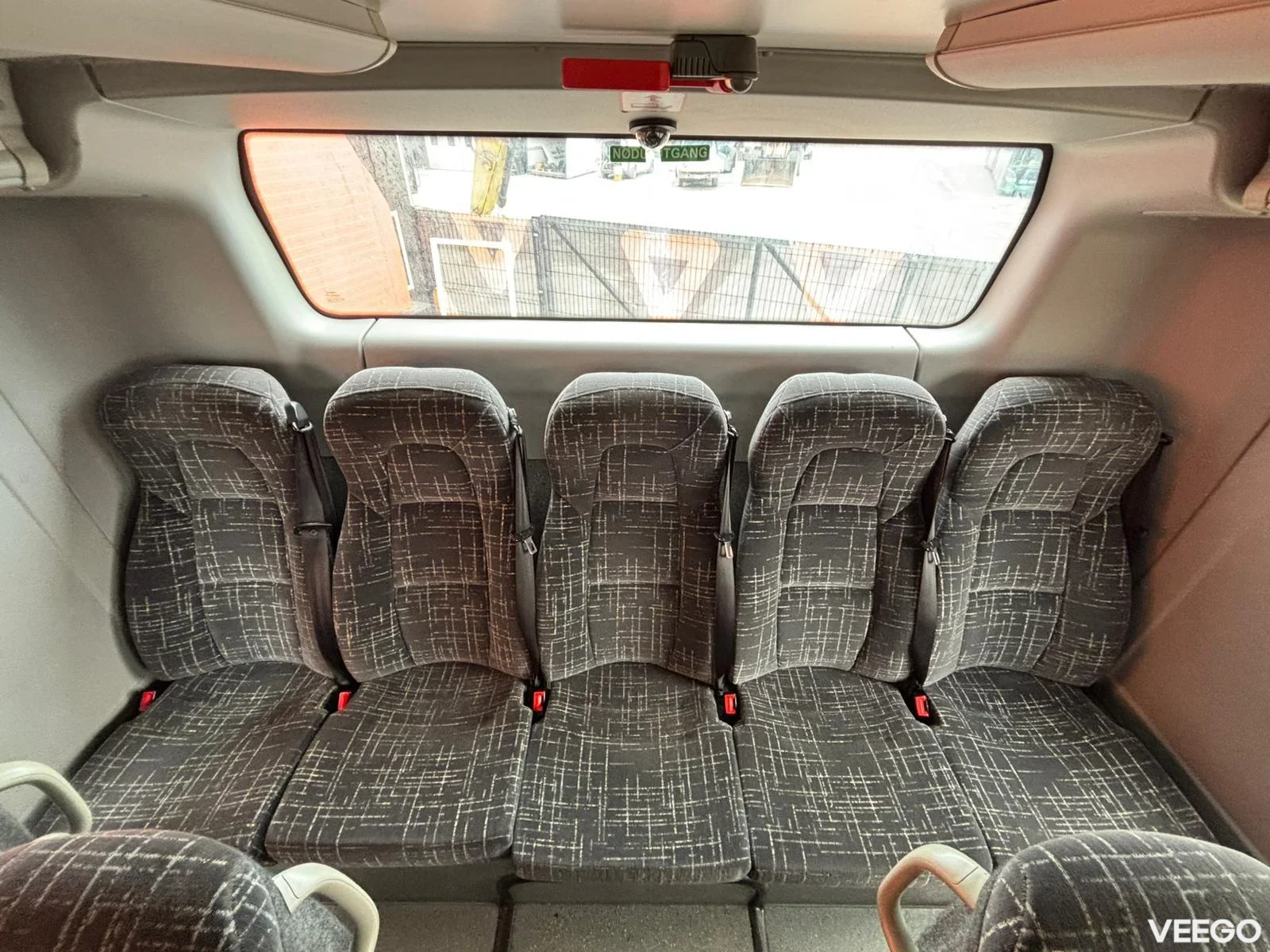 Volvo B8R AC / AUXILIARY HEATING / WHEELCHAIR LIFT 240kW