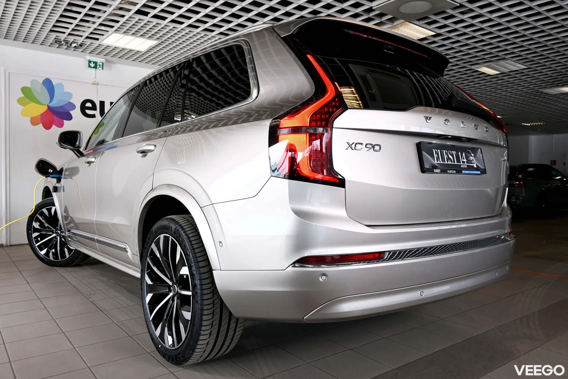 Volvo XC90 7K AWD H&K 4C ULTRA BRIGHT INTELLI SAFE PRO MY26 2 335kW