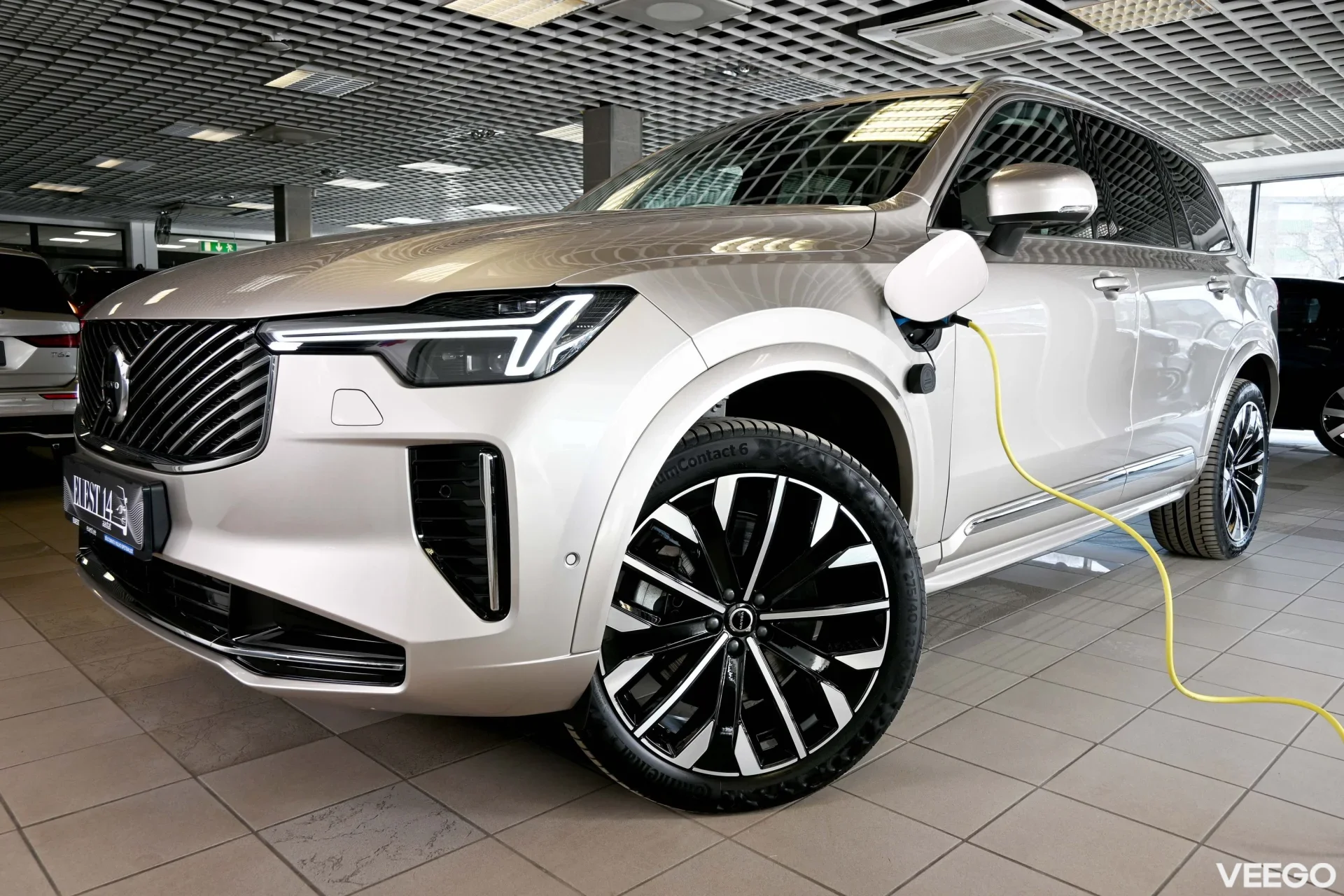 Volvo XC90 7K AWD H&K 4C ULTRA BRIGHT INTELLI SAFE PRO MY26 2 335kW