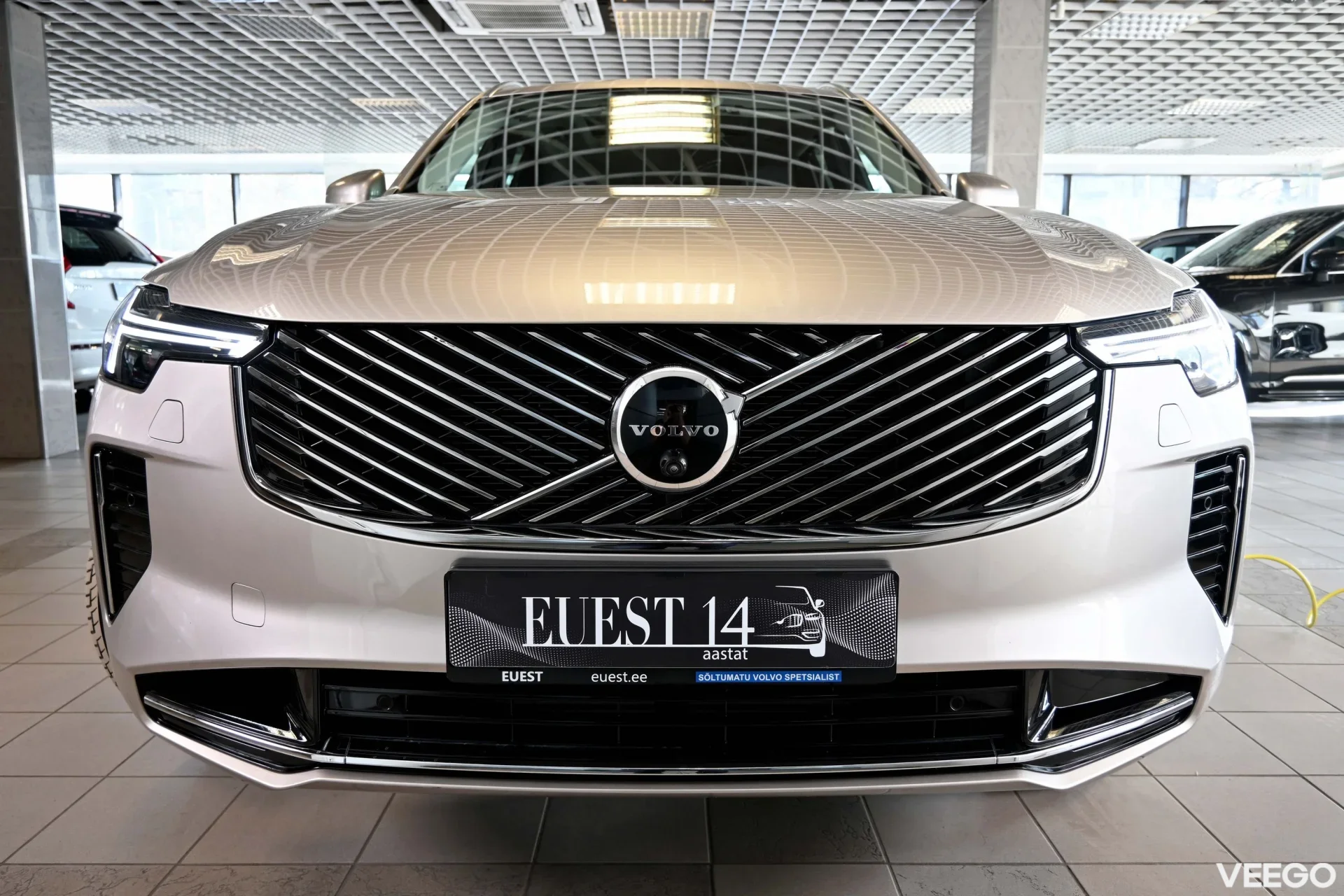 Volvo XC90 7K AWD H&K 4C ULTRA BRIGHT INTELLI SAFE PRO MY26 2 335kW