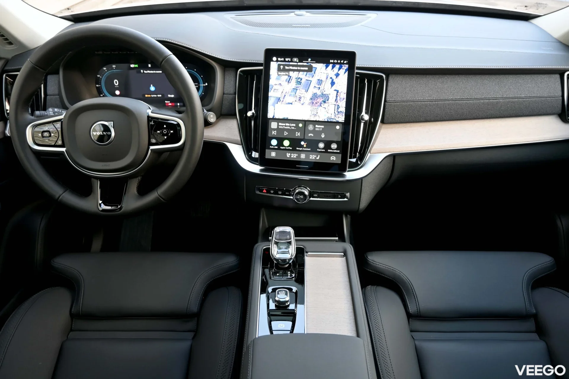 Volvo XC90 7K AWD H&K 4C ULTRA BRIGHT INTELLI SAFE PRO MY26 2 335kW