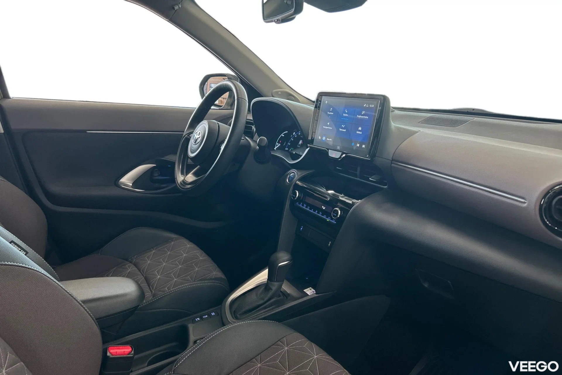 Toyota Yaris Cross Elegant Hybrid 1.5 68kW