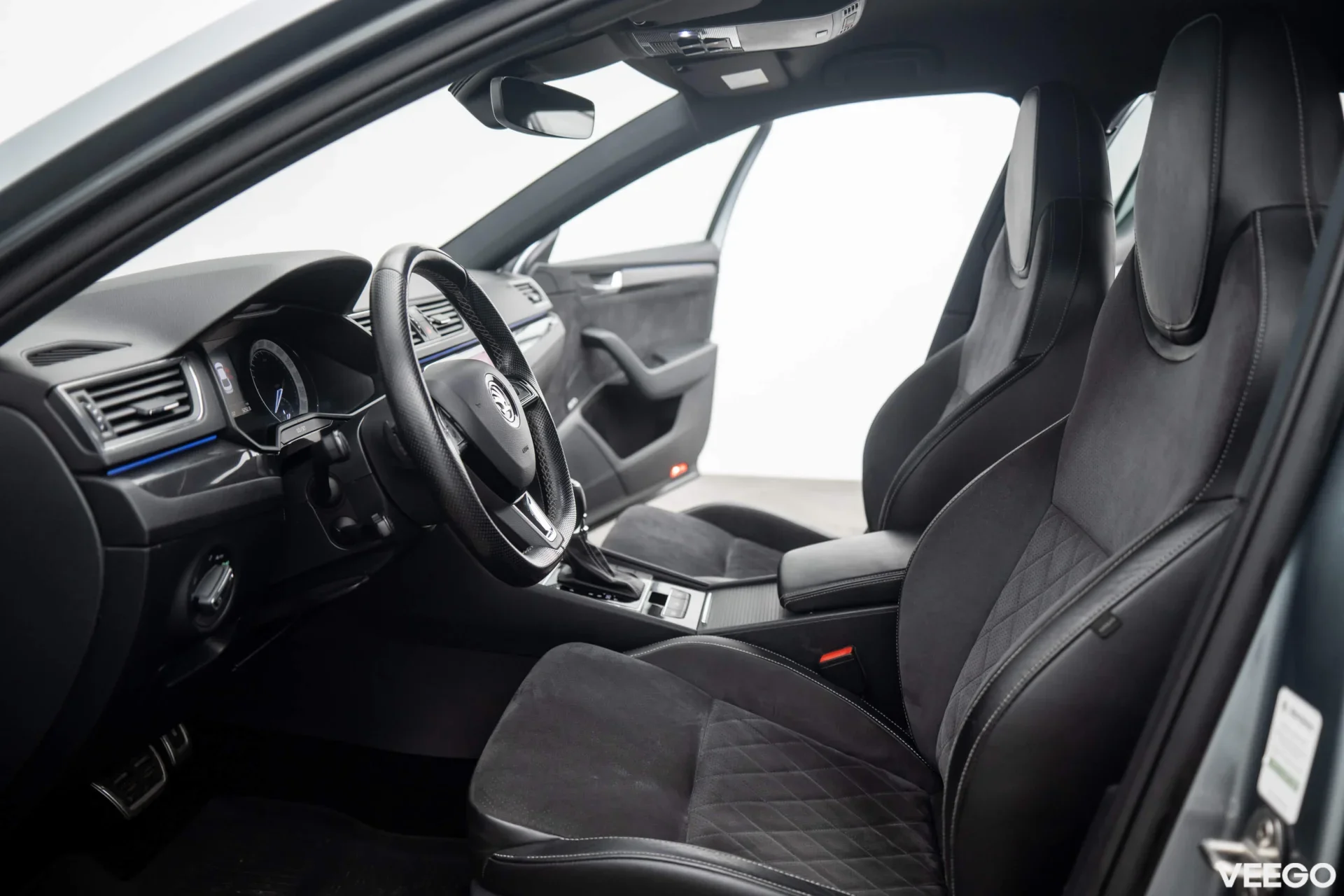 Skoda Superb Sportline 1.8 132kW