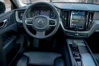 Volvo XC60 AWD DARK Plus Intelli Safe PRO Wntr 2 335kW thumbnail