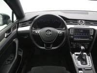 Volkswagen Passat 1.4 160kW thumbnail