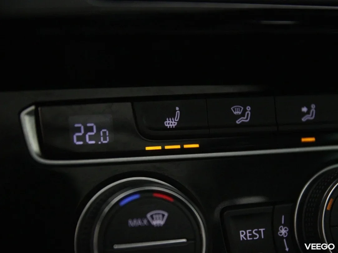 Volkswagen Passat 1.4 160kW