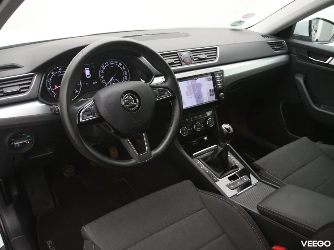 Skoda Superb 1.4 110kW