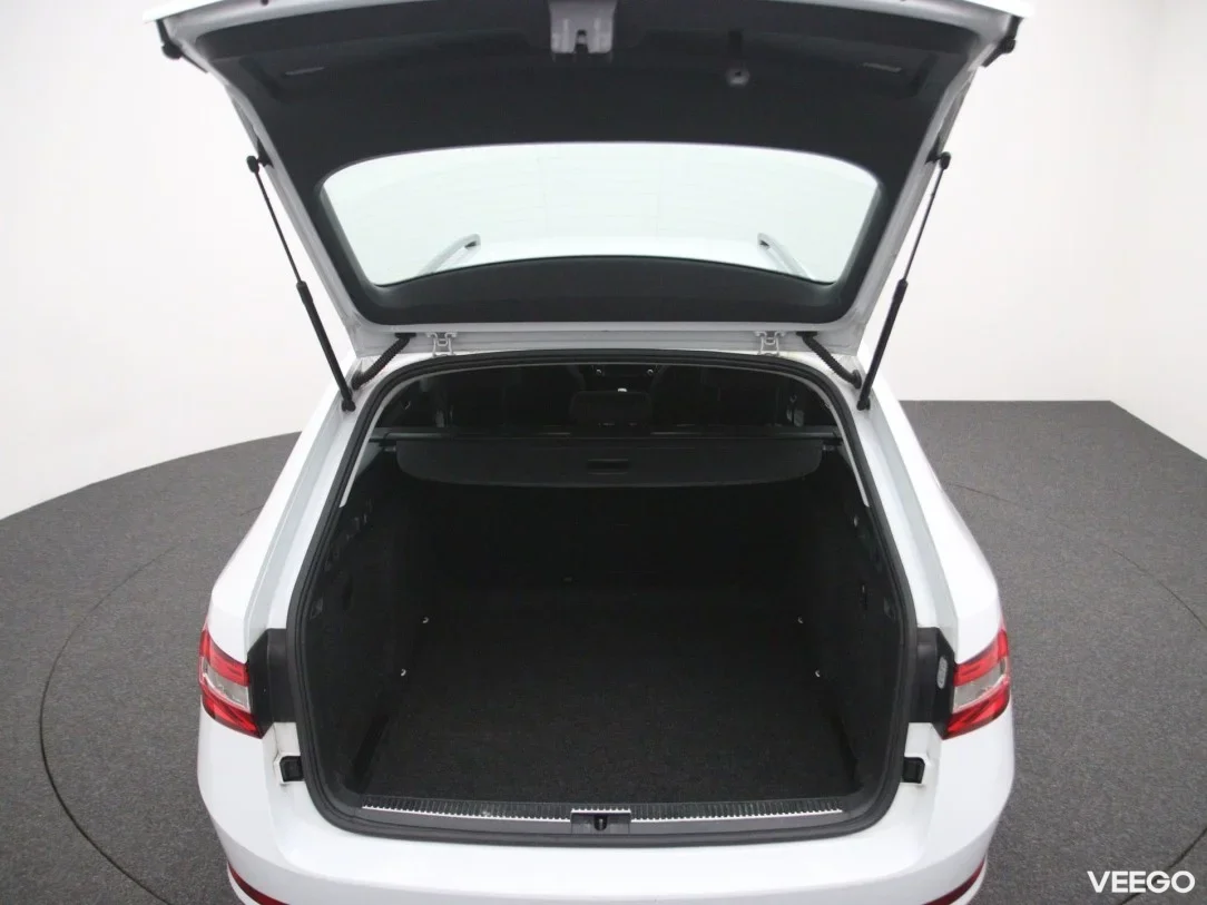 Skoda Superb 1.4 110kW