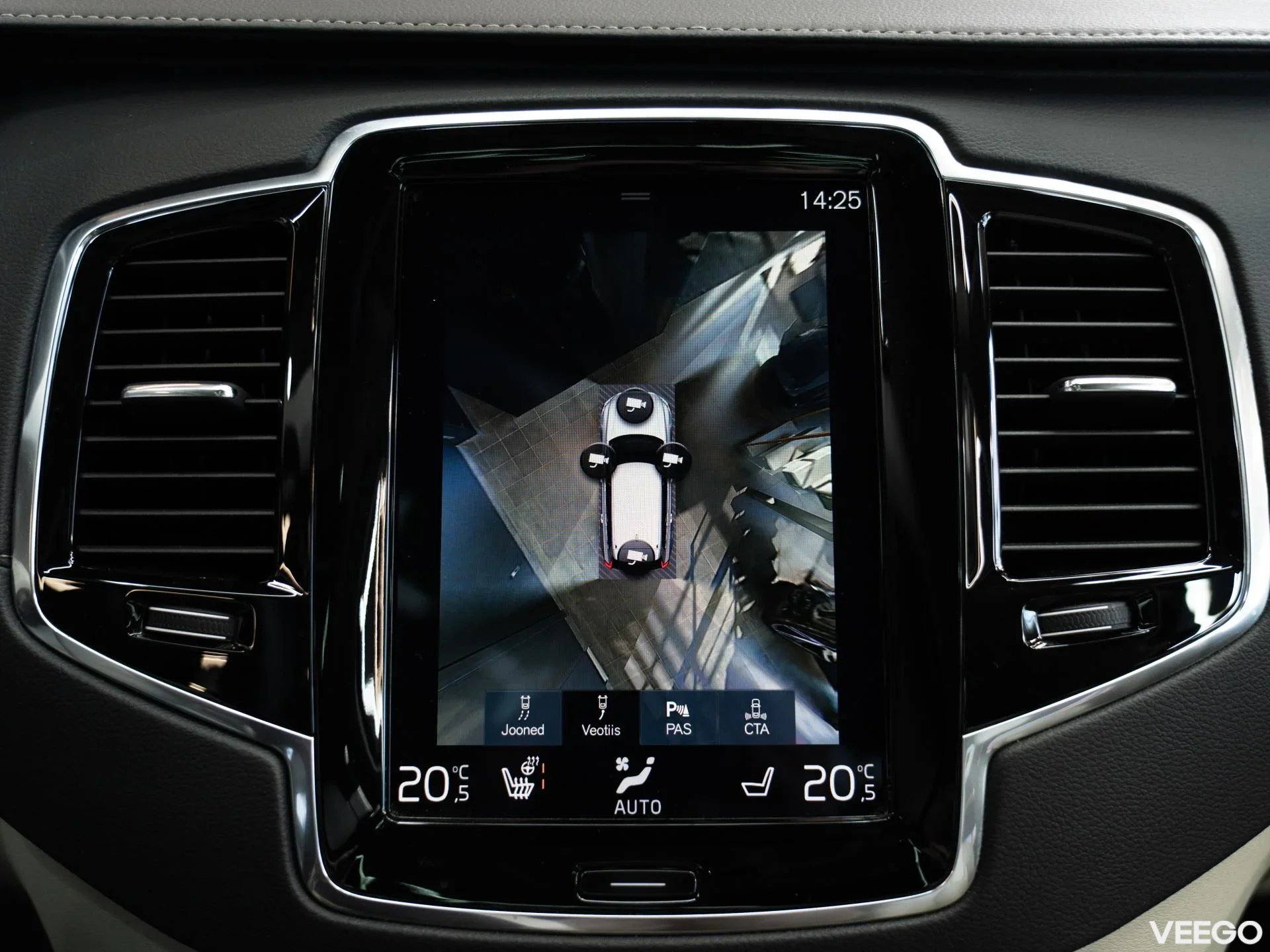 Volvo XC90 2.0 288kW