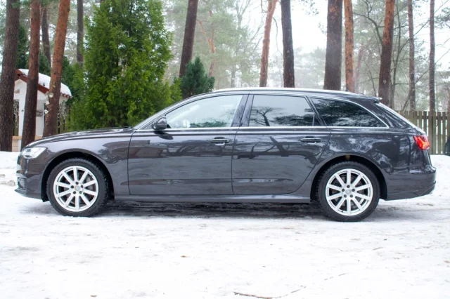 Image of Audi A6 Avant Quattro 3 160kW
