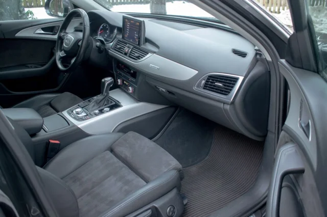 Image of Audi A6 Avant Quattro 3 160kW
