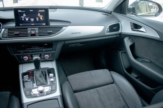 Image of Audi A6 Avant Quattro 3 160kW