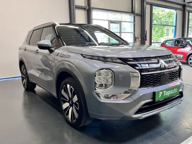 Image of Mitsubishi Outlander 2.4 225kW