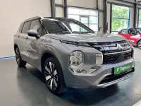 Mitsubishi Outlander 2.4 225kW thumbnail