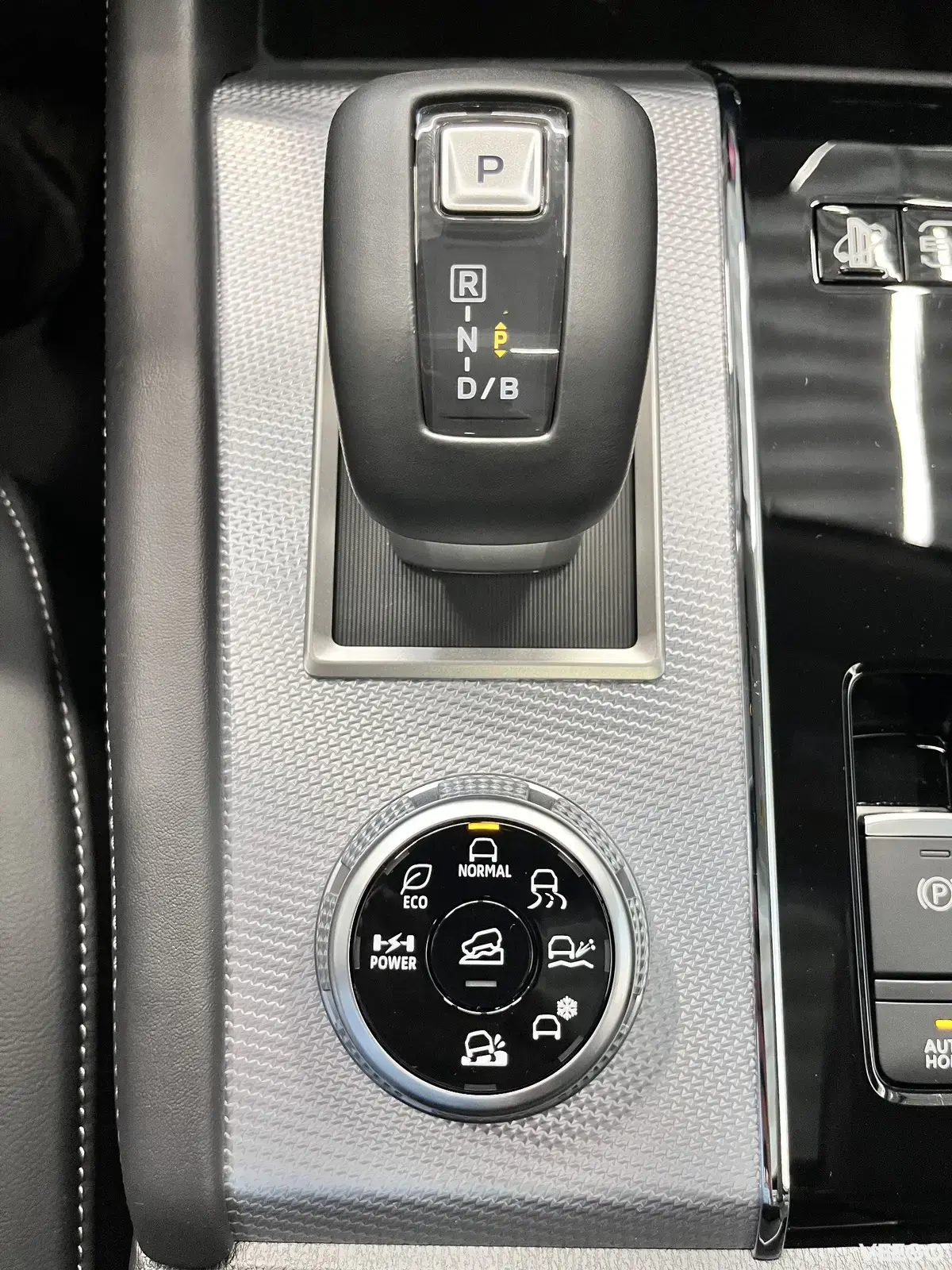 Mitsubishi Outlander 2.4 225kW