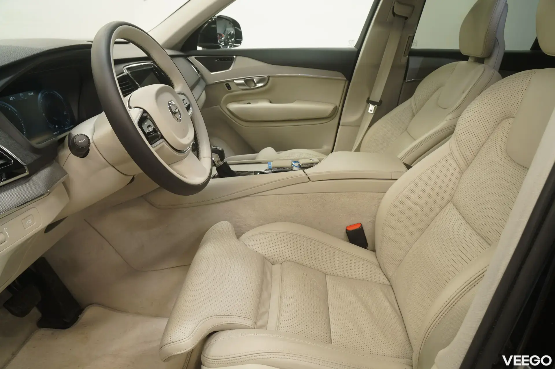 Volvo XC90 Inscription AWD 2 173kW