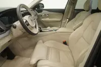 Volvo XC90 Inscription AWD 2 173kW thumbnail