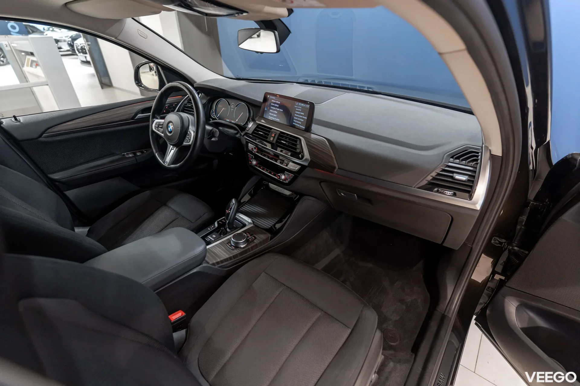 BMW X4 xDrive 20d Advantage 140kW